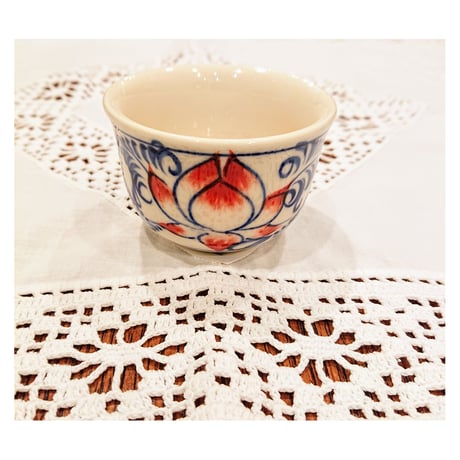 ベトナム バッチャン焼き 湯呑み茶碗 蓮花柄(青)
