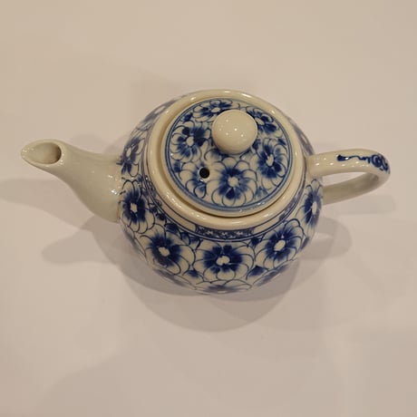 Vietnam Bat Trang pottery tea set, chrysanthemum, indigo blue