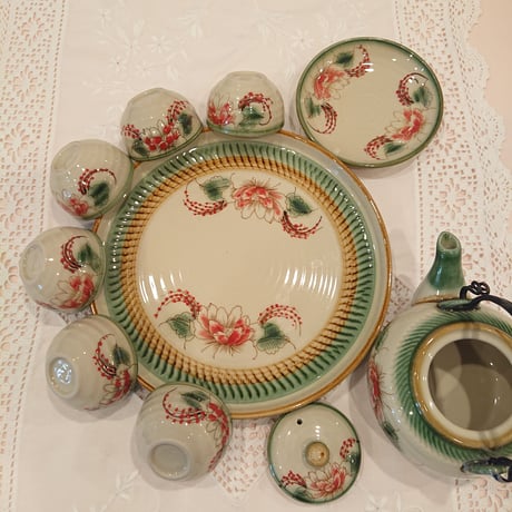 Vietnam Bat Trang ware tea set with green peony border