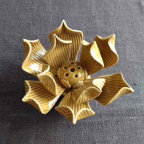 Beautiful lotus incense holder, beige